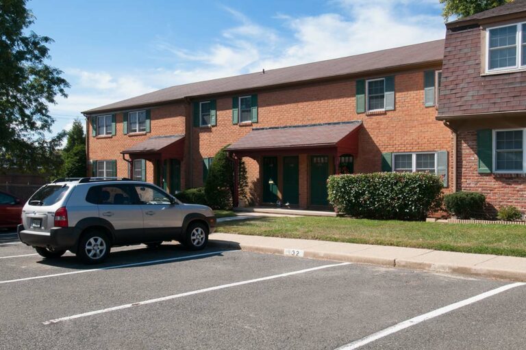 The Metropolitan Marlton - exterior and parking area