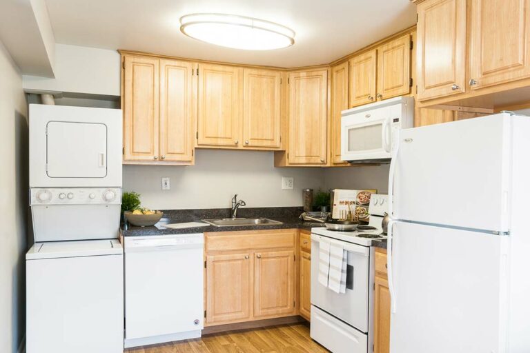 The Metropolitan Marlton - Apartment interior kitchen