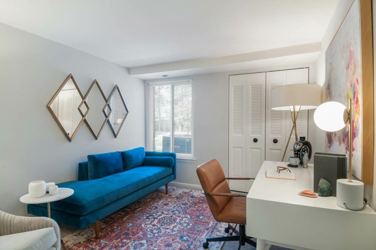 The Metropolitan Tareyton Estates - Apartment interior bedroom